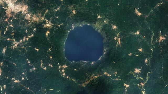 Can you put Ghana's explosive 'lake of souls' back together?