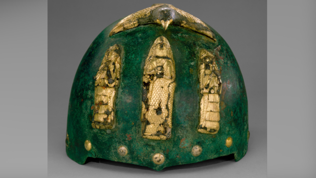 Can you put together an Elamite helmet?