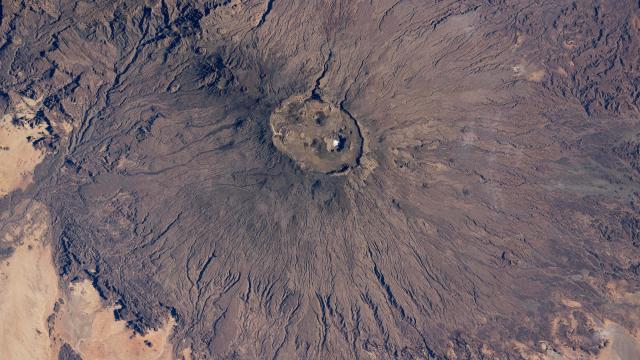 Can you put the salt-covered volcano back together?