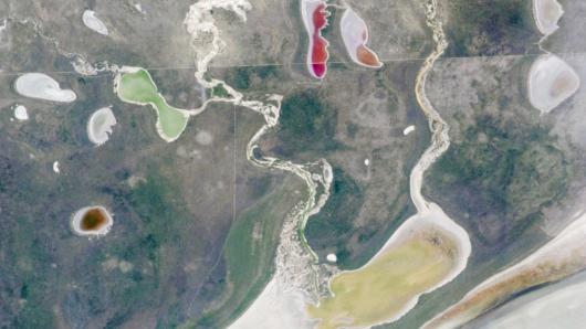 Can you reassemble these colorful 'mini lakes' from Africa?